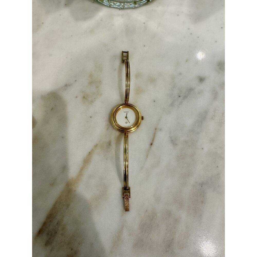Vintage GUCCI Change Bezel Womens Gold Watch
